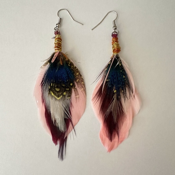 American Eagle Multi Color Feather Earrings - Picture 1 of 4
